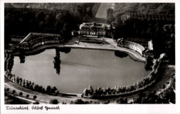 Delcampe - CPA Benrath Düsseldorf Am Rhein, Fliegeraufnahme, Schloss - Autres & Non Classés