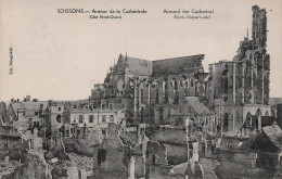 Delcampe - 2 SOISSONS AUTOUR DE LA CATHEDRALE - Soissons