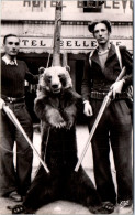 Delcampe - 31 LUCHON - Resultat D'une Battue A L'ours. - Otros & Sin Clasificación