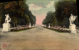 Delcampe - CPA St Cloud Allees Des Statues Le Parc - Saint Cloud