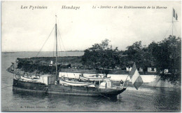 Delcampe - 64 HENDAYE - Le "Javelot" Et Les établissements De La Marine - Hendaye