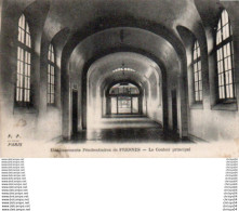 Delcampe - 84Vn   94 Fresnes Prison Le Couloir Principal - Fresnes