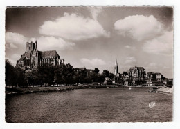 Delcampe - 89  Auxerre -    Cathedrale  Saint Etienne Et L'yonne - Auxerre
