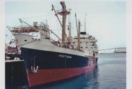 Delcampe - HOUTMAN Cargo Ship Postcard Size Real Photo #SDF971 - Handel