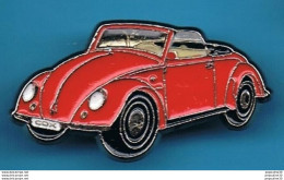 Delcampe - 1 PIN'S //   ** VOLKSWAGEN ** COCCINELLE ** COX / CABRIOLET ** . (Qualité Collectors Tirage -500 © QUÉBEC) - Volkswagen