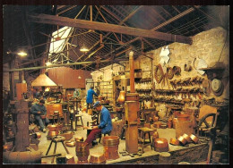 Delcampe - VILLEDIEU  La Dinanderie L'atelier Du Cuivre édition Artaud - Villedieu