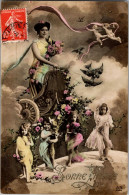 Delcampe - Carte     -  Femme -  Char , Enfants Anges             F4102                         A Noyer - Frauen