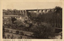 Delcampe - PARTHENAIS - Viaduc Du Chemin De Fer - Parthenay