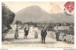 Delcampe - AQTP4-0300-63 - CLERMONT-FERRAND - Sur La Route Du Puy-de-dome - Clermont Ferrand