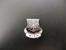 Delcampe - Old Badge Österreich Austria - Wien - Ohne Zuordnung