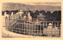 Delcampe - CPA VALENCE - LE BELVEDERE AU PARC JOUVET - Valence