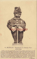 Delcampe - CPA BRUXELLES - MENNEKEN PIS EN CHASSEUR ALPIN - Monumenti, Edifici