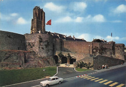 Delcampe - 50 SAINT LO L EGLISE NOTRE DAME ET LES REMPARTS - Saint Lo