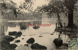 Delcampe - CPA VINCENNES - LE BOIS - LE LAC DAUMESNIL - Vincennes