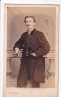 Delcampe - Lille - A. Bury - Homme - CDV - (app. 10.5 X 6.5 Cm) - Visiting Cards
