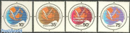 Delcampe - Singapore 1983 Sea Cable 4v, Mint NH, Science - Various - Telecommunication - Maps - Round-shaped Stamps - Télécom