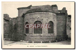 Delcampe - CPA Arles Le Palais Constantin - Arles