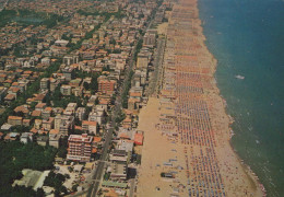 Delcampe - Italia RIMINI Veduta Aerea Spiaggia Affollata Lungomare Oblitérata #PBD728 - Rimini