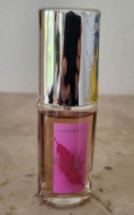 Delcampe - Miniature Gloria Vanderbilt Love For Love Spray 10.5cm Haut - Miniatures Womens' Fragrances (in Box)