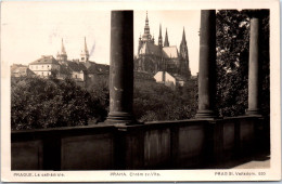 Delcampe - REPUBLIQUE TCHEQUE - PRAGUE, La Cathedrale - Tschechische Republik