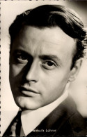 Delcampe - CPA Schauspieler Hemluth Lohner, Film Witwer Mit 5 Töchtern, Portrait, Autogramm - Schauspieler