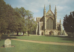 Delcampe - United Kingdom Winchester England Cathedral West Front Architecture #SAR677 - Winchester