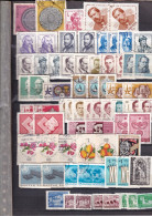 Delcampe - SA36i Hungary 1950's - 1960's Classic Selection Of Used Stamps In Album Page - Autres & Non Classés