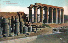 Delcampe - (RECTO / VERSO) LOUXOR - LES GRANDES COLONNADES - CPA  COULEUR - Luxor