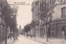 Delcampe - VILLEJUIF. _ Avenue Eugène-Varlin. _ Animée, Voitures Anciennes, Charrette, Café-billard M. RICOUX - Villejuif