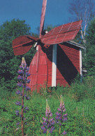 Delcampe - Finland Traditional Red Wooden Windmill With Purple Lupins Unposted #SDS235 - Finlande