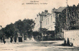 Delcampe - 05 CPA   EMBRUN LE COLLEGE - Embrun