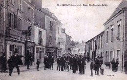 Delcampe - 44 - Loire Atlantique -  SAVENAY -  Place - Coté Nord Des Halles - Tabac - Savenay
