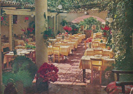 Delcampe - Z++15-(83) SAINT RAPHAEL - HOTEL RESTAURANT PASTOREL - UN COIN DE LA SALLE A MANGER - 2 SCANS - Saint-Raphaël