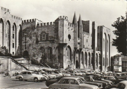 Delcampe - Z++16-(84) AVIGNON - LE PALAIS DES PAPES - RESTAURANT HIELY - AUTOMOBILES - 2 SCANS - Avignon