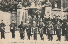 Delcampe - Z++13-(ESPAGNE) SAN SEBASTIAN - ENTRADA AL PALACIO DE MIRAMAR Y GUARDIA POR LOS MIQUELETES DE GUIPUZCOA - Guipúzcoa (San Sebastián)