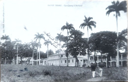 Delcampe - Basse-Terre.       Le Champ D'Arbaud. - Basse Terre