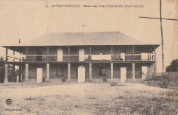 Delcampe - AA+89- CONGO FRANCAIS - MAISON DES PERES A FRANCEVILLE ( HAUT OGOWE ) - Französisch-Kongo