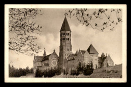 Delcampe - LUXEMBOURG - CLERVAUX - VUE NORD-OUEST DE L'ABBAYE - Clervaux