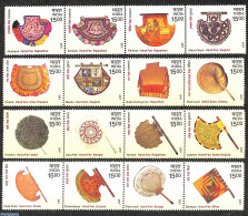 Delcampe - India 2017 Hand Fans 16v (4x [:::]), Mint NH, Art - Art & Antique Objects - Fans - Neufs
