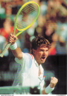 Delcampe - TENNIS FLUSHING MEADOWS 1991 JIMMY CONNORS LA RAGE DE VAINCRE PHOTO L'EQUIPE 17 X 12 CM - Tenis