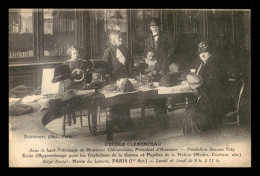 Delcampe - 75 - PARIS 1ER - ECOLE CLEMENCEAU, FONDATION JEANNE TATY - APRENTISSAGE DE LA COUTURE POUR LES ORPHELINES DE GUERRE - Paris (01)