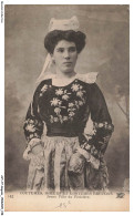 Delcampe - AVYP7-0506-REGIONS - Coutume Moeurs Et Costumes Bretons - Jeune Fille Du Finistère /B - Bretagne