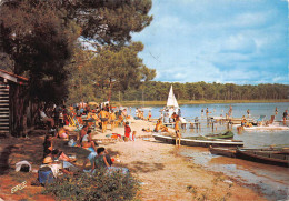 Delcampe - 40 SOUSTONS La Plage De L'étang Blanc Et Le NAUTIC-BAR 28 / MP7120 - Soustons