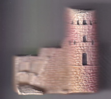 Delcampe - Pin's Patisserie à Velaux Tour De L'Ancien Chateau Réf 8978 - Cities