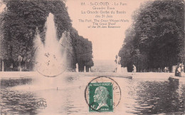 Delcampe - 92 SAINT CLOUD LE PARC LA GRANDE GERBE DU BASSIN DES 24 JETS - Saint Cloud