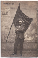 Delcampe - CARTE PHOTO : CHEMINOT - 1er MAI - FEDERATION NATIONALE DES TRAVAILLEURS DES CHEMINS DE FER - SYNDICAT DE PARIS - P.L.M. - Autres & Non Classés