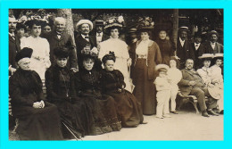 Delcampe - A952 / 573 Carte Photo ! R. Guilleminot Paris - Groupe Homme Femme Enfant - Fotografie