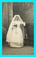 Delcampe - A952 / 783 Carte Photo ! Jeune Femme à L'eglise - Fortuné Grenoble - Fotografie
