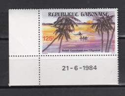 Delcampe - Gabon Paysage Du Gabon N°Y&T 570 Neuf**, Sans Charnière, Daté 21-06-1984. - Gabon (1960-...)