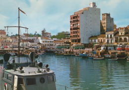 Delcampe - ESPAÑA Algeciras Puerto Pescadores Y Acera Marina Unposted #SAU554 - Cádiz